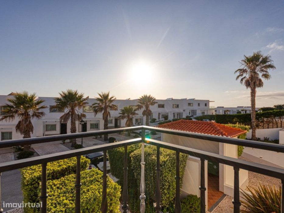 Deslumbrante moradia na Praia D'El Rey Golf & Beach Resort apenas a...