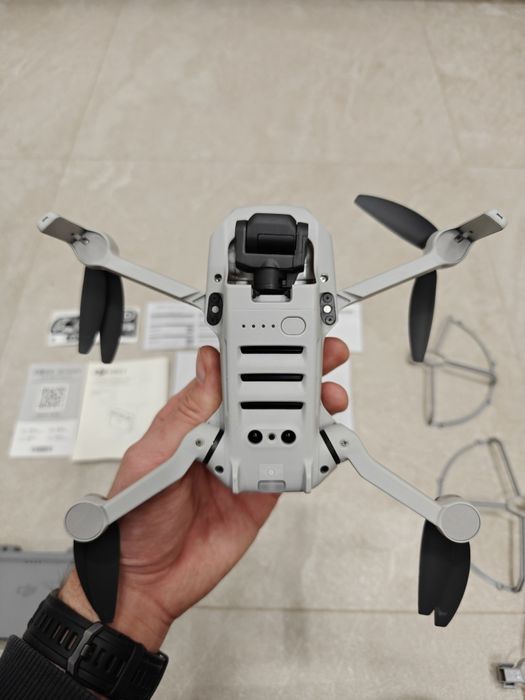 DJI Mini 4k + Fly More Combo