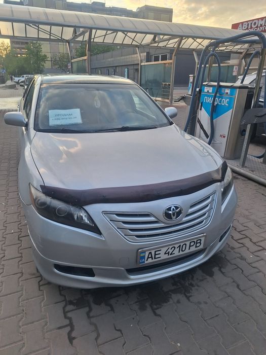 Продается Тайота Камри 3.5