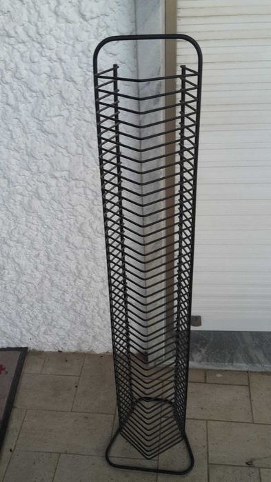 3 ARQUIVOS 30 CEDÊS MÓVEL. De Pousar No Chão. Anúncio Com 8 FOTOS.