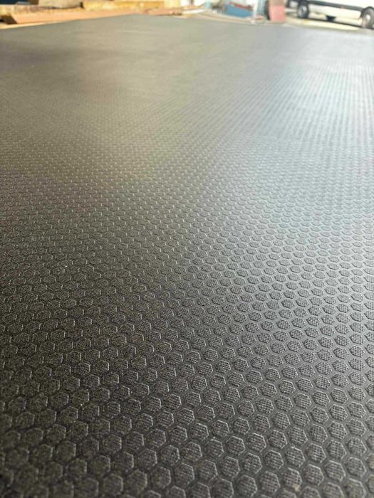 Sklejka antypoślizgowa 12mm 1250x2500 - od 9mm do 30mm