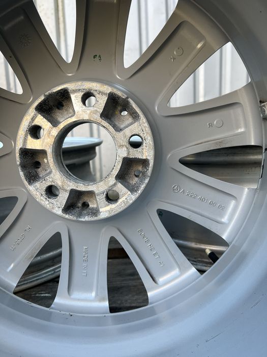 Оригінал Mercedes R18 5x112 8j et41 W222 W221 W212 W213