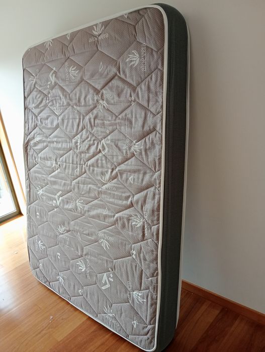 0. URGENTE Colchão de espuma Ecoflex Aloevera (como novo)