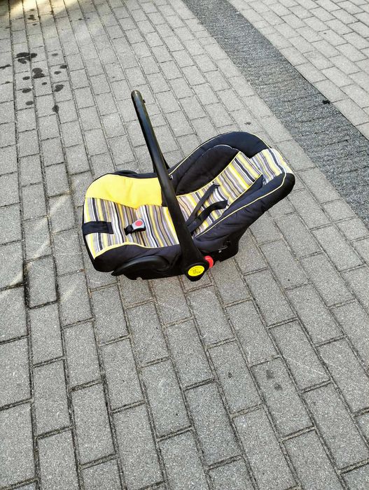 Fotelik  Nosidełko