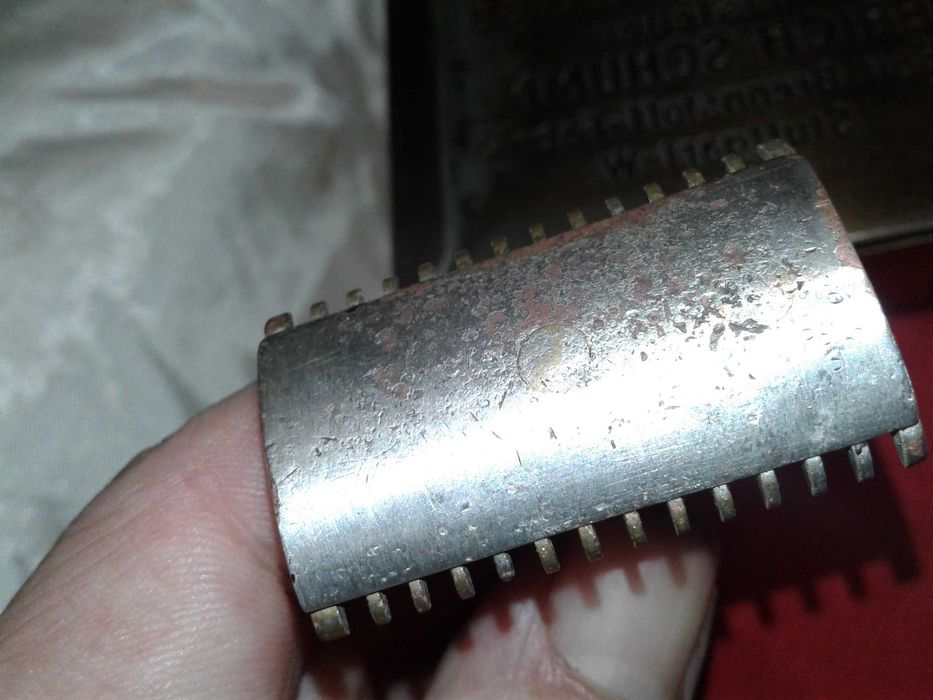 Бритвенный станок с войны Gillette USA 1943 находка  блиндаж Вермахт