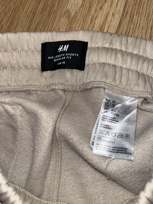 Шорти H&M(HM) Regular Fit