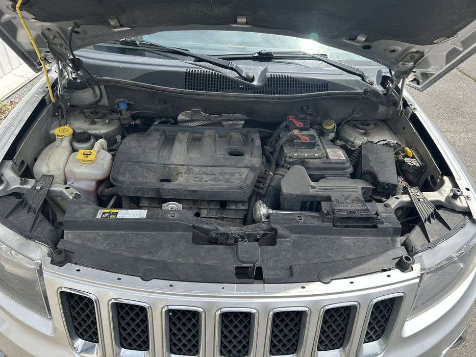 Jeep Compass 2013 року 2.4 4x4
