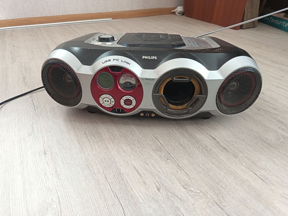 Philips AZ2555 CD, зламаний радіатор