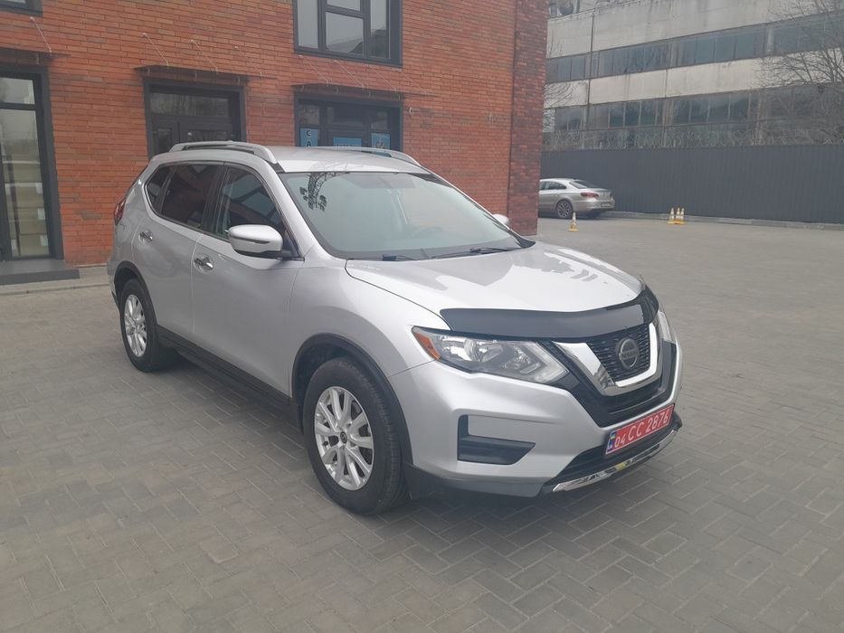 Nissan Rogue 2.5 бензин