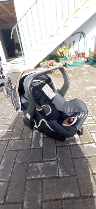 Carrinho de Bebe com cadeira