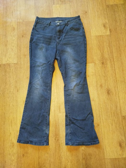 Джинсы клёш flared zara bershka archive type