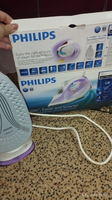Паровой утюг Philips, автоматическая регулировка подачи пара, паровой