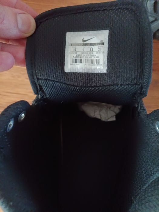 Buty Nike Manoa stan dobry mało używane, trekkingowe