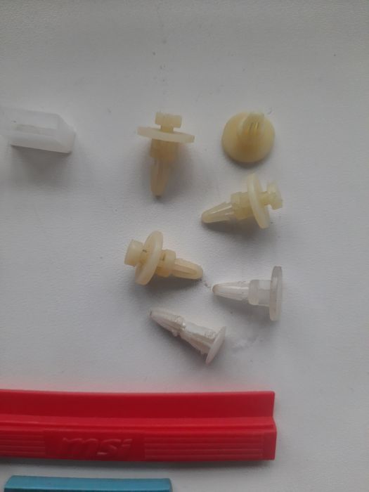 Заглушки пылезащитные для VGA, HDMI. USB, COM-порт кабелей и разъемов