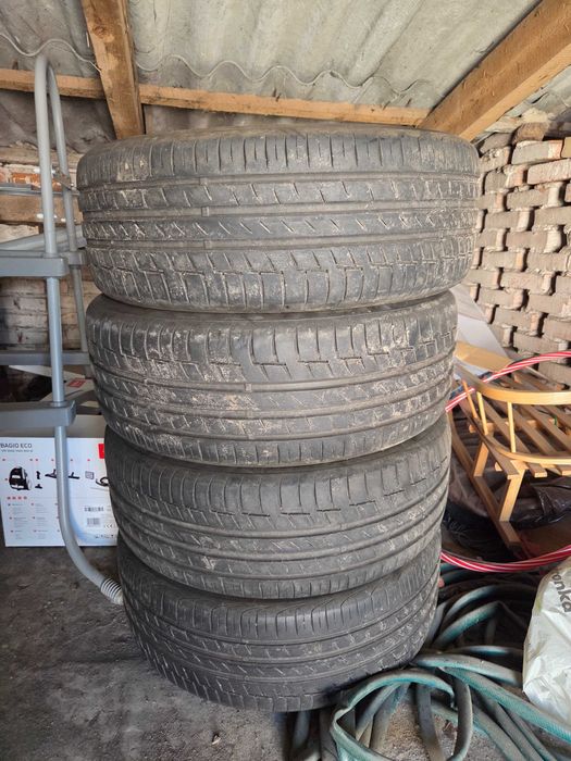 Sprzedam 4 Opony Letnie R19 Polecam