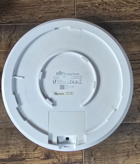 Ubiquiti AP U6-LR Access Point