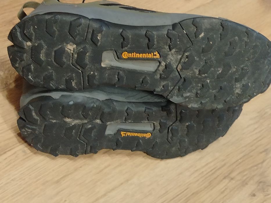Buty Adidas Terrex 48