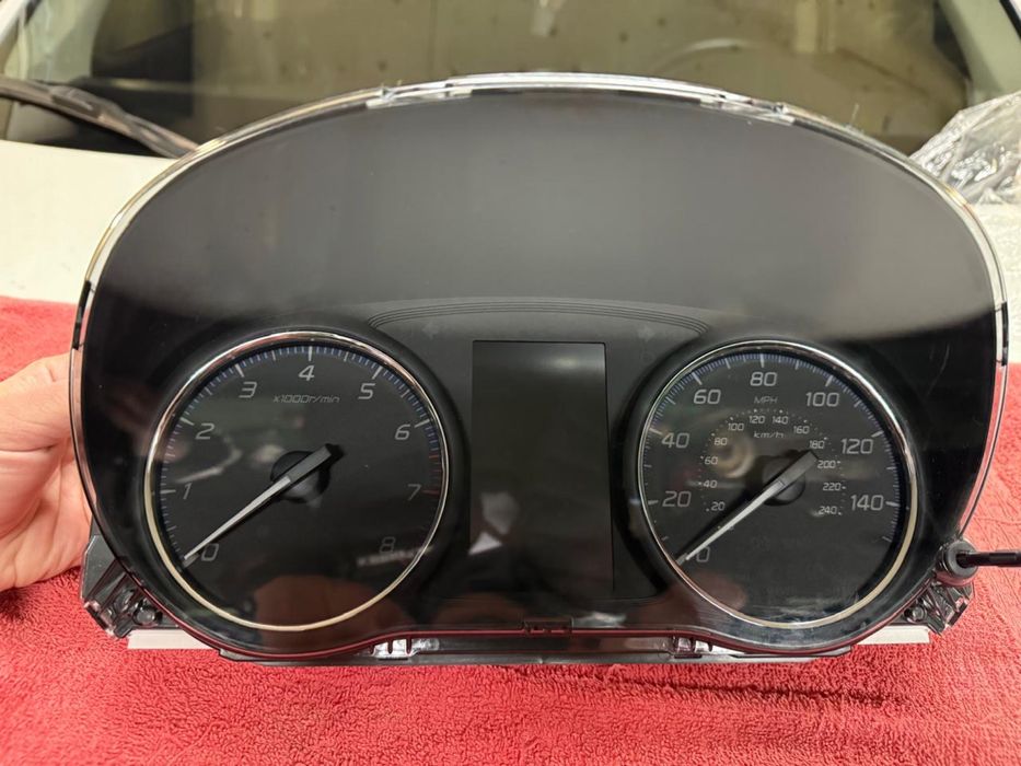 Приборная панель щиток Mitsubishi  Outlander 3 8100С837