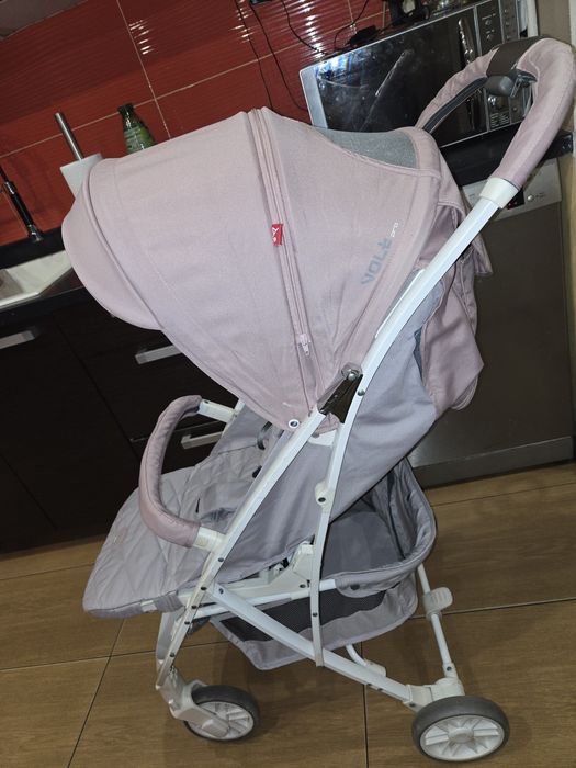 Wózek spacerowy różowy