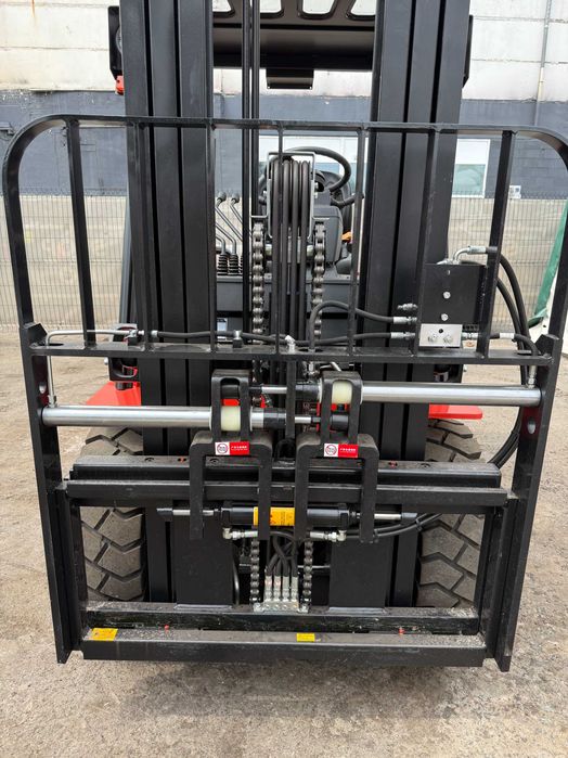 Новий вилочний навантажувач EP30T8 3т/4.8м позиціонер+бокове зміщення