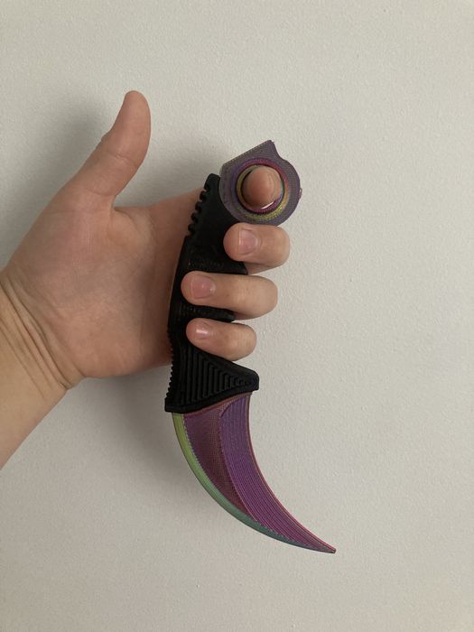 Karambit.