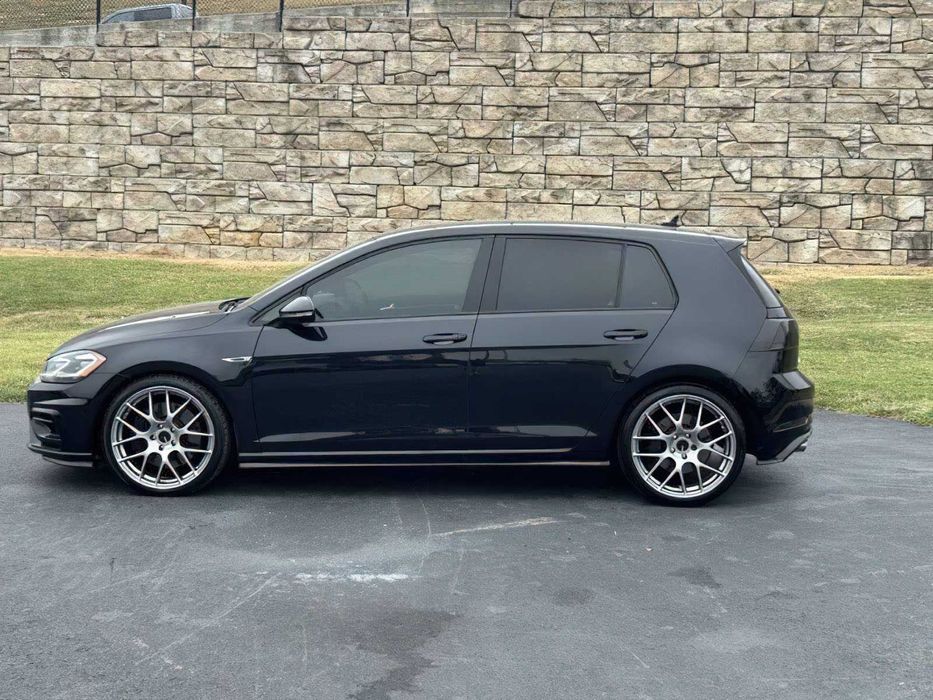 Volkswagen Golf R 4Motion      2019