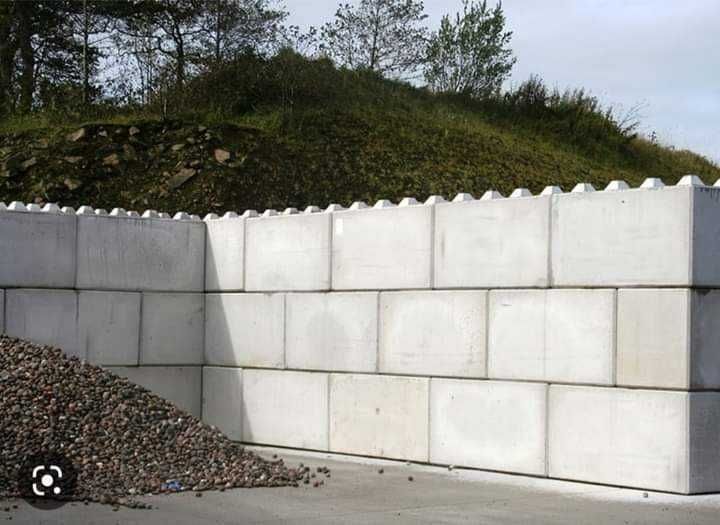 Bloki betonowe LEGO, boksy, ogrodzenia, hale namiotowe