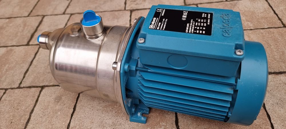 Pompa wody Calpeda MXA 404/B 400V 0,75kW 40/15m 2/7m3/h