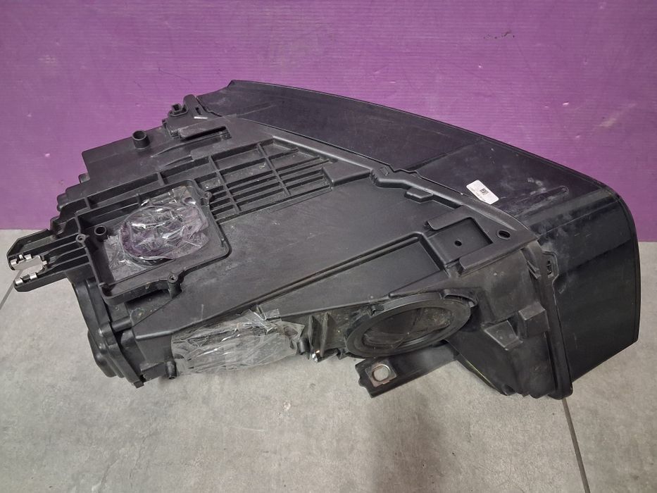 Lampa Audi Q3 Lift Xenon Prawa - 8U0941006C