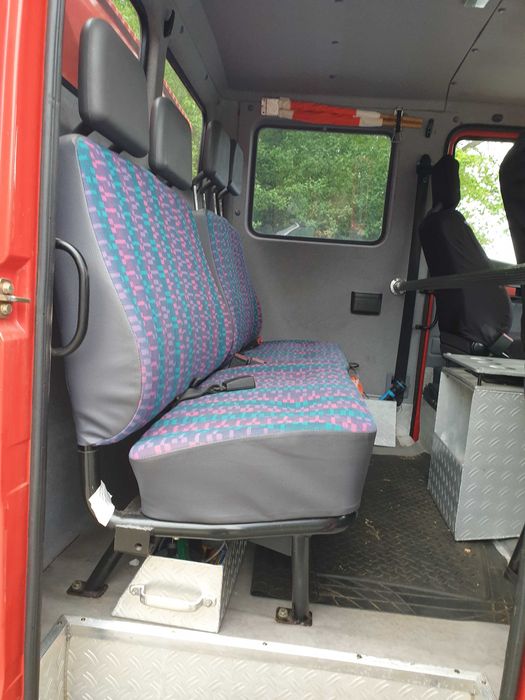 Camioneta Mercedes 510