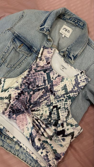 Спортивний топ Guess