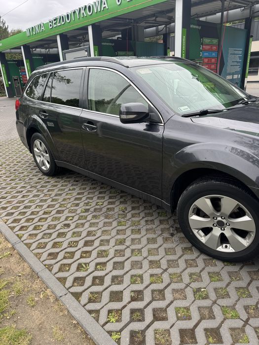 Subaru Outback 2.0 diesel 2010rok