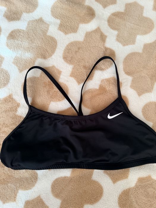 Топ nike чорний s