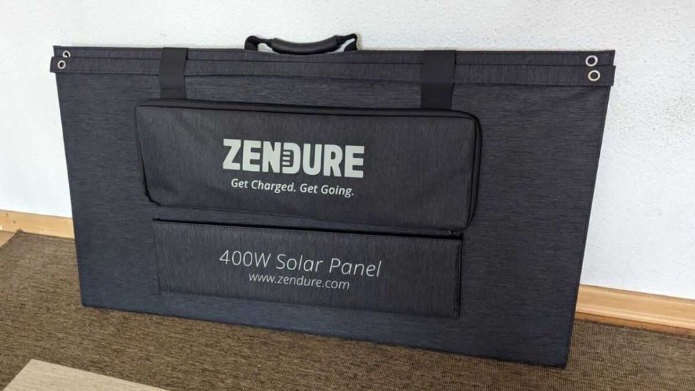 Зарядна станція Zendure SuperBase V6400 з додатковою батареєю
