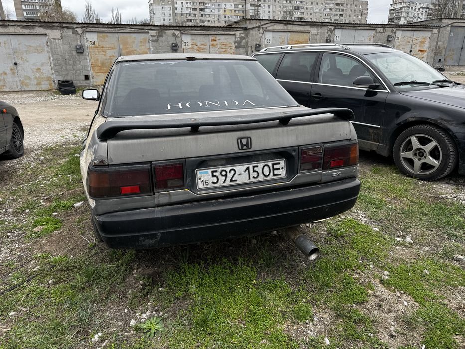 Honda accord 2 1988 2.0 бензин
