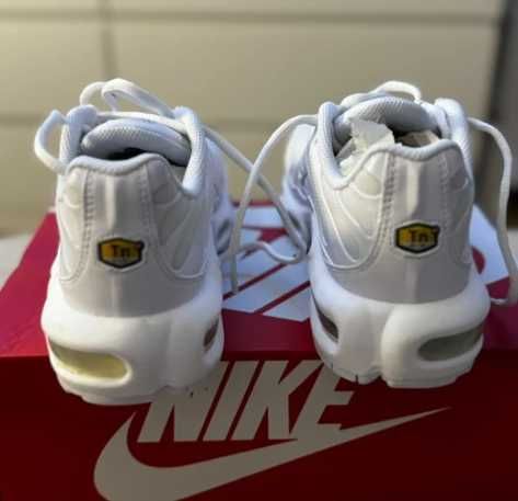 Nike Air Max Plus Białe Oryginał R.39