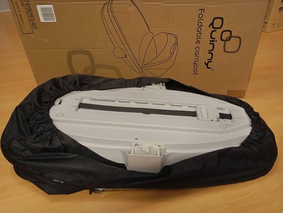 Alcofa dobrável Quinny foldable carrycot