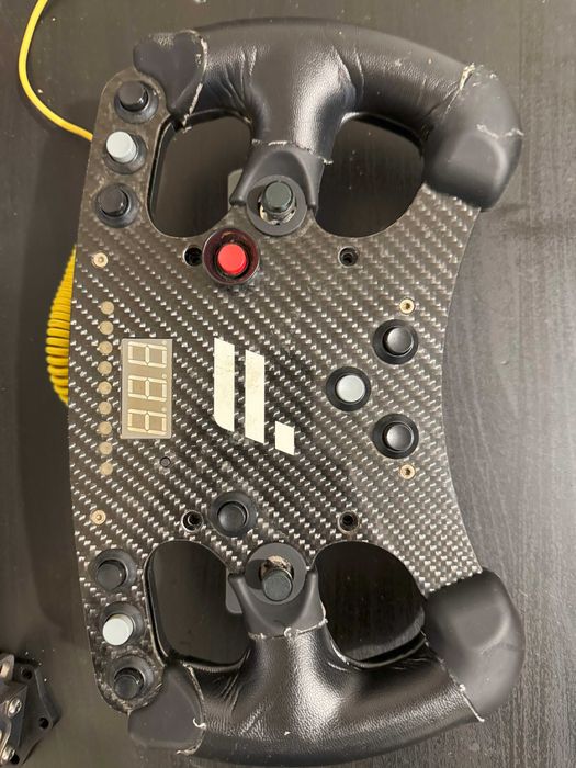 Volante Fanatec Formula Carbon convertido para USB