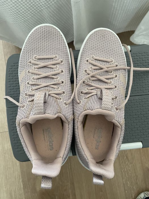 Vendo Ténis Adidas