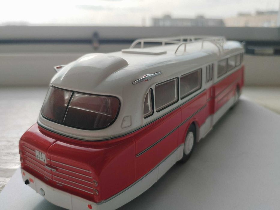 karus-55.14 Lux. ОТ MODIMIO. Масштаб 1/43\   ЦЕНА 1800 грн