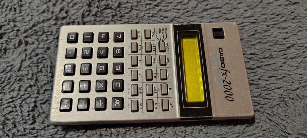 Калькулятор Casio fx-2000