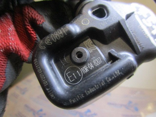 Sensor de pressão dos pneus TOYOTA C-HR (_X1_)