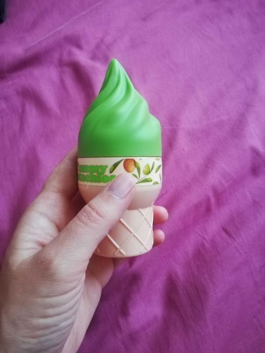 Yummy Pistachios woda toaletowa 100ml w kształcie lodów