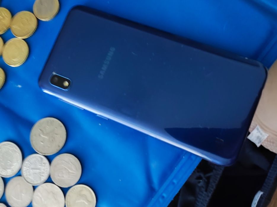 Телефон самсунг  Samsung