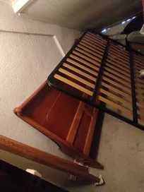 Cama em Cerejeira 150x200 : 170 euros