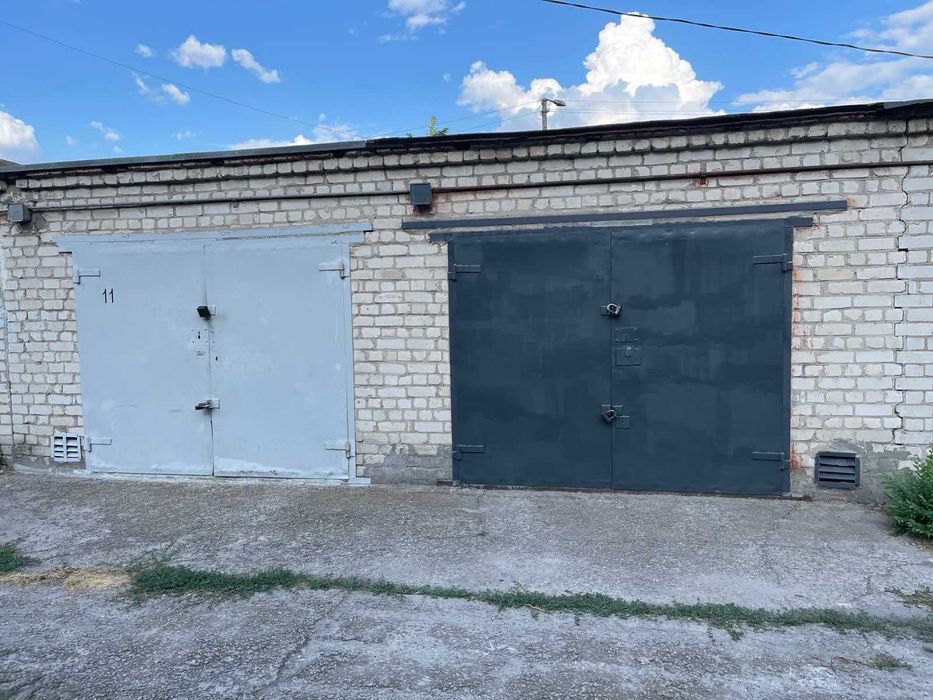 продам капитальный гараж Шеченковский район Иванова 87