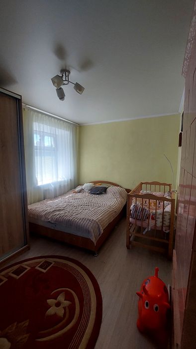 Продам 2-кімнатну квартиру. Вул.Вірменська,16.