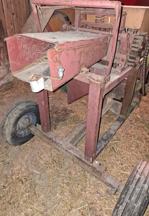 Rębak do gałęzi na wałek