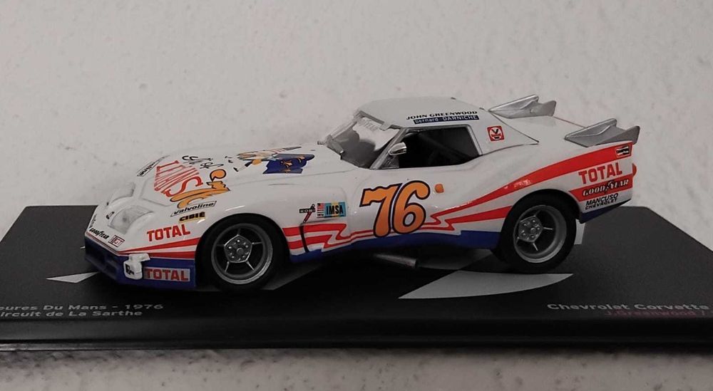 Chevrolet Corvette Stingray 9.8-liter Widebody IMSA "Spirit of Le Mans". 1976.  1:43. Vendo miniatura da minha coleção.