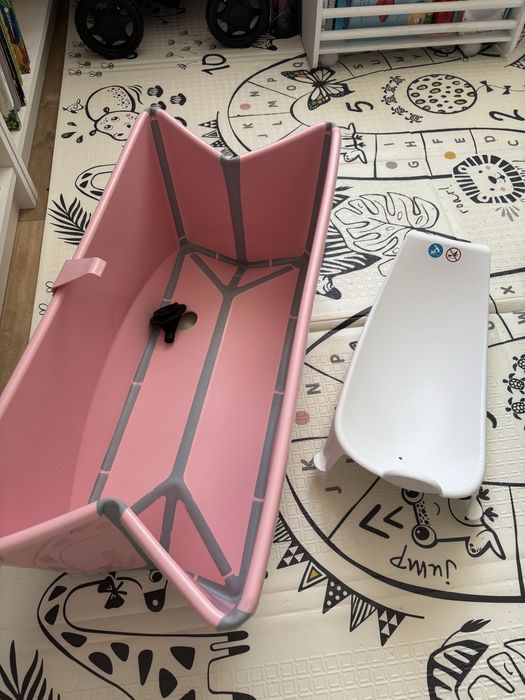Wanienka stokke po plus nowa wkładka noworodkowa